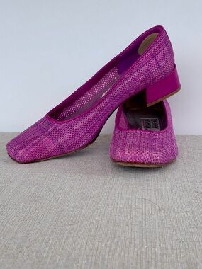 Timothy Hitsman Pink Perforated Leather Flats Square Toe Spain EU 37 7.5